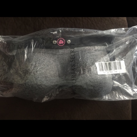 New!  VS HEART RATE MONITOR SPORTS BRA - Picture 7 of 7